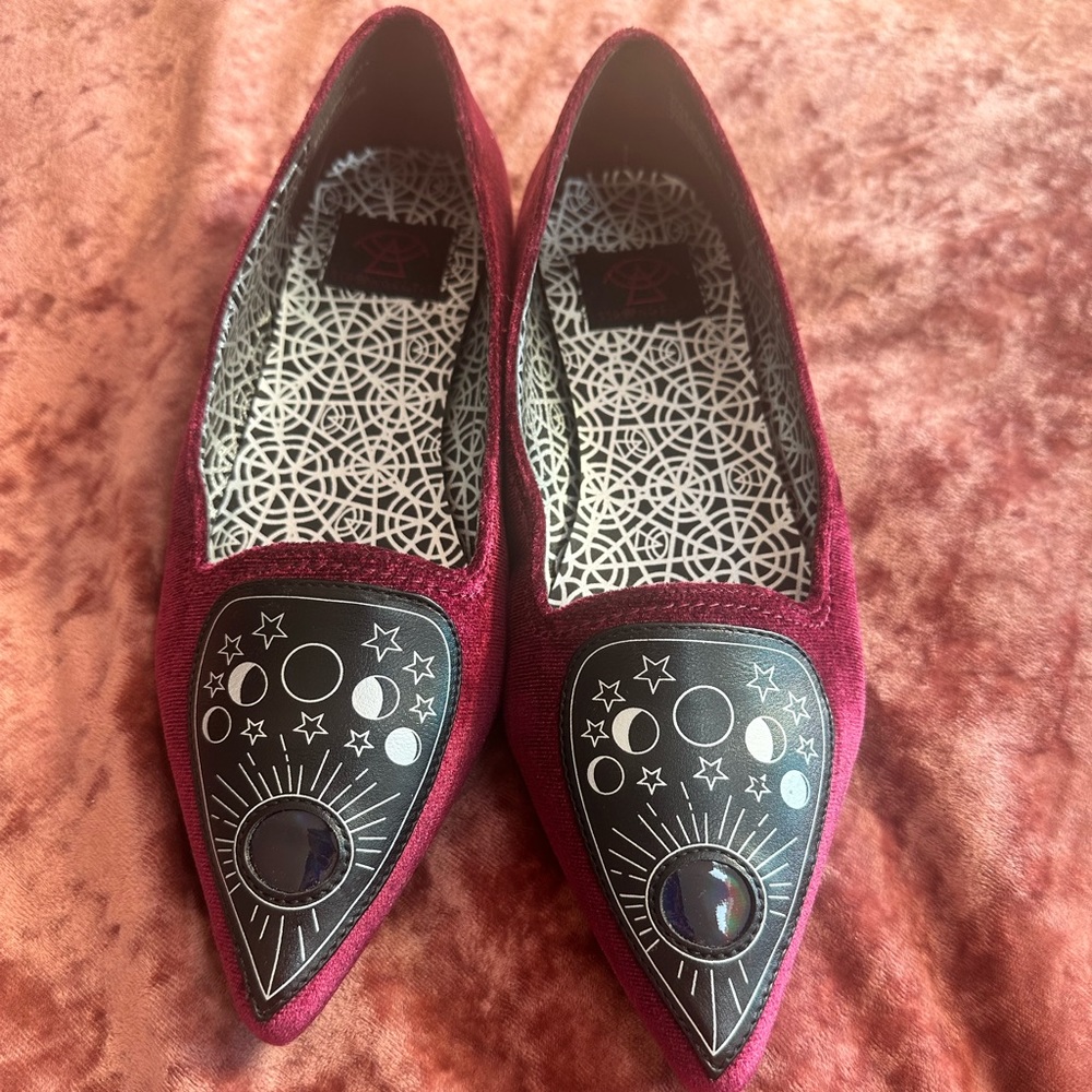 Punk rock / goth Witchy Ouija Velvet Flats - sz8